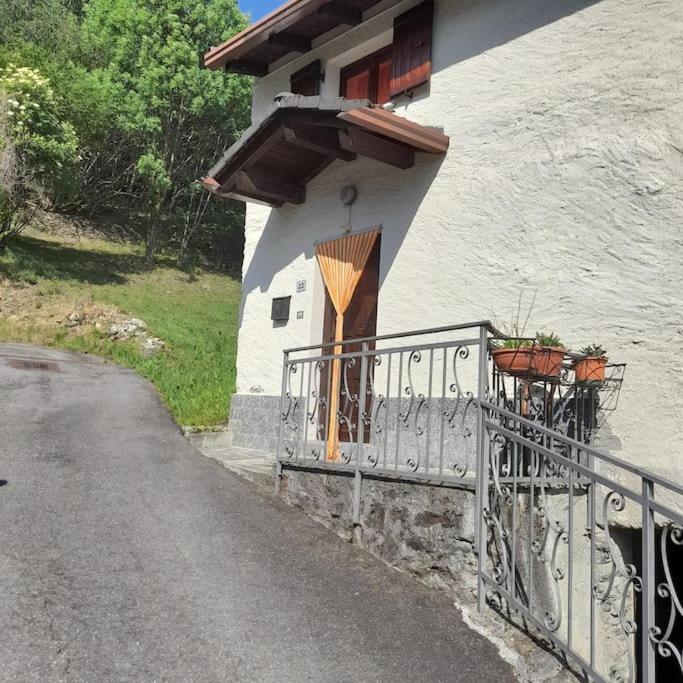 La Casetta Delle Nuvole Mazzo di Valtellina 外观 照片